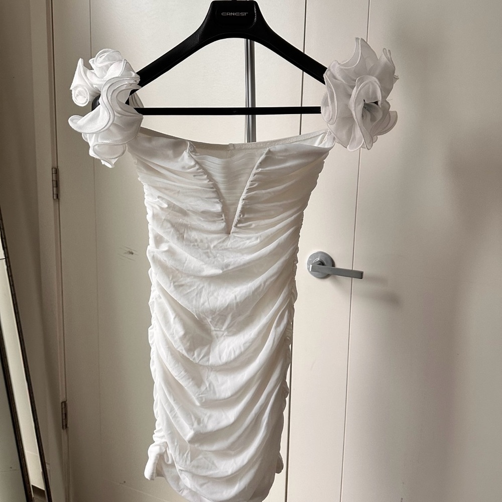 Dreamy White Ruched Mini Dress with Rose Sleeves - Picture 2 of 2